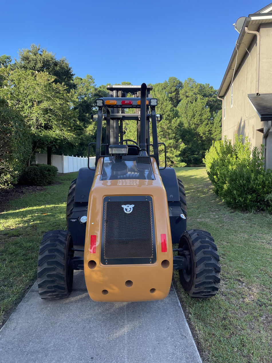 2022 CASE 588H