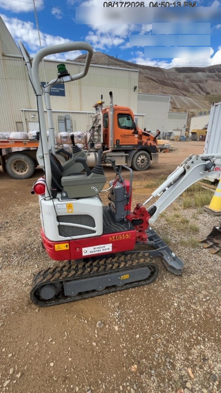 2023 TAKEUCHI TB210R