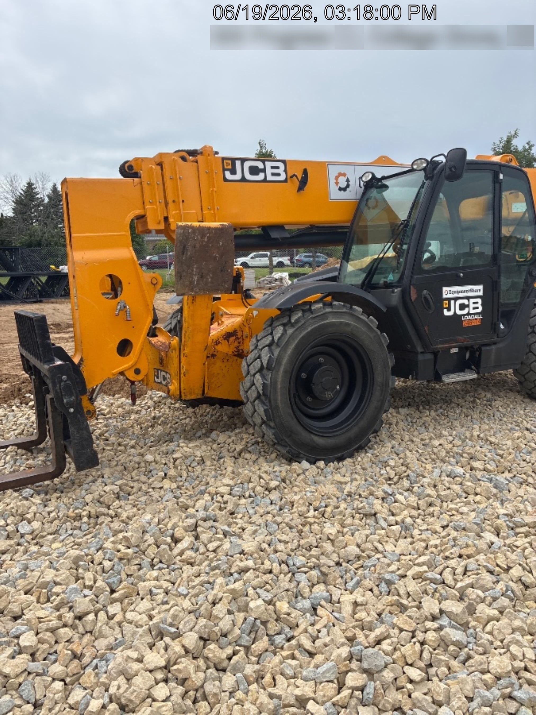 2022 JCB 510-56