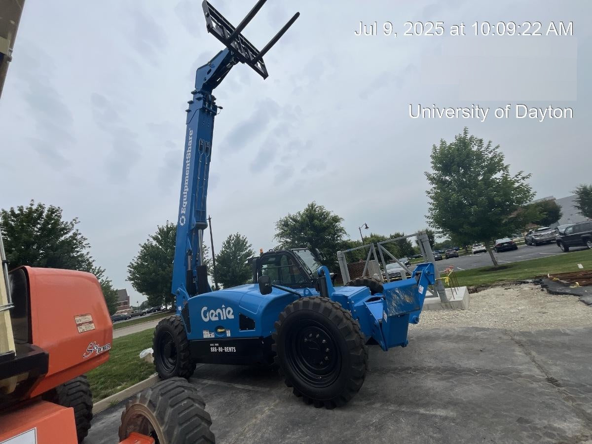 2025 GENIE GTH-1056