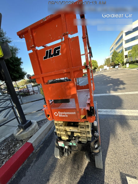 2024 JLG ES1932