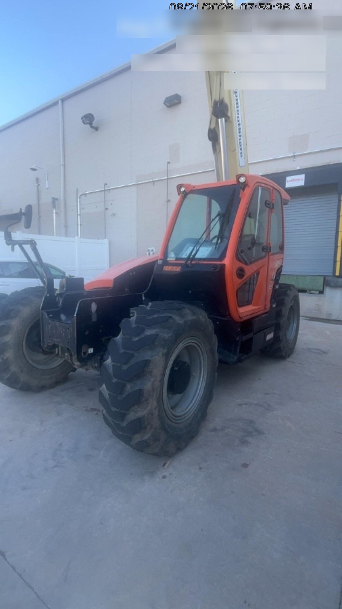 2022 JLG 1732