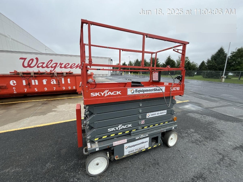 2022 SKYJACK SJ4740