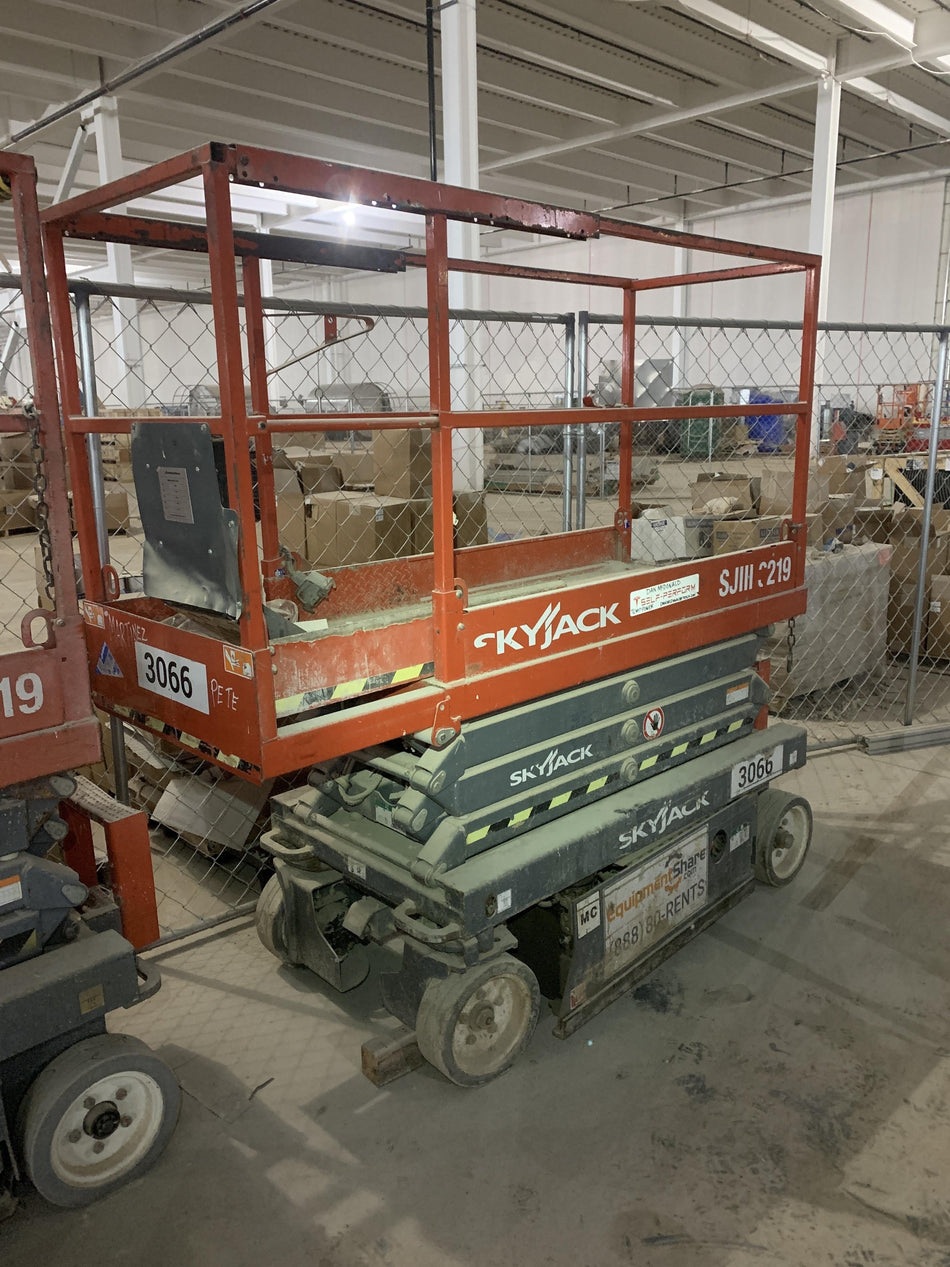 2017 Skyjack SJIII-3219 Standard