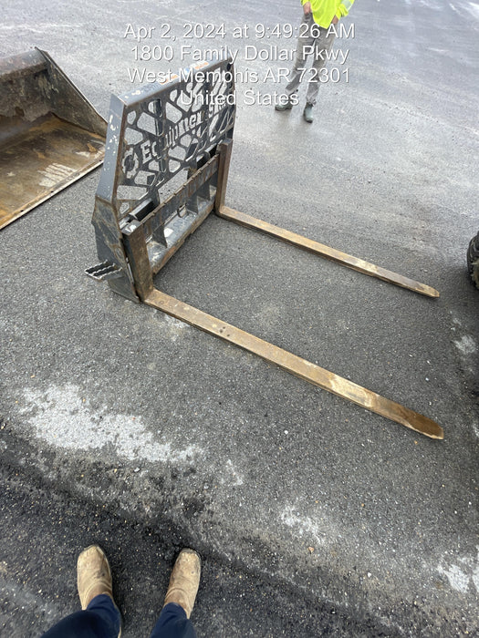 2019 PALADIN 48" Pallet Forks - Paladin