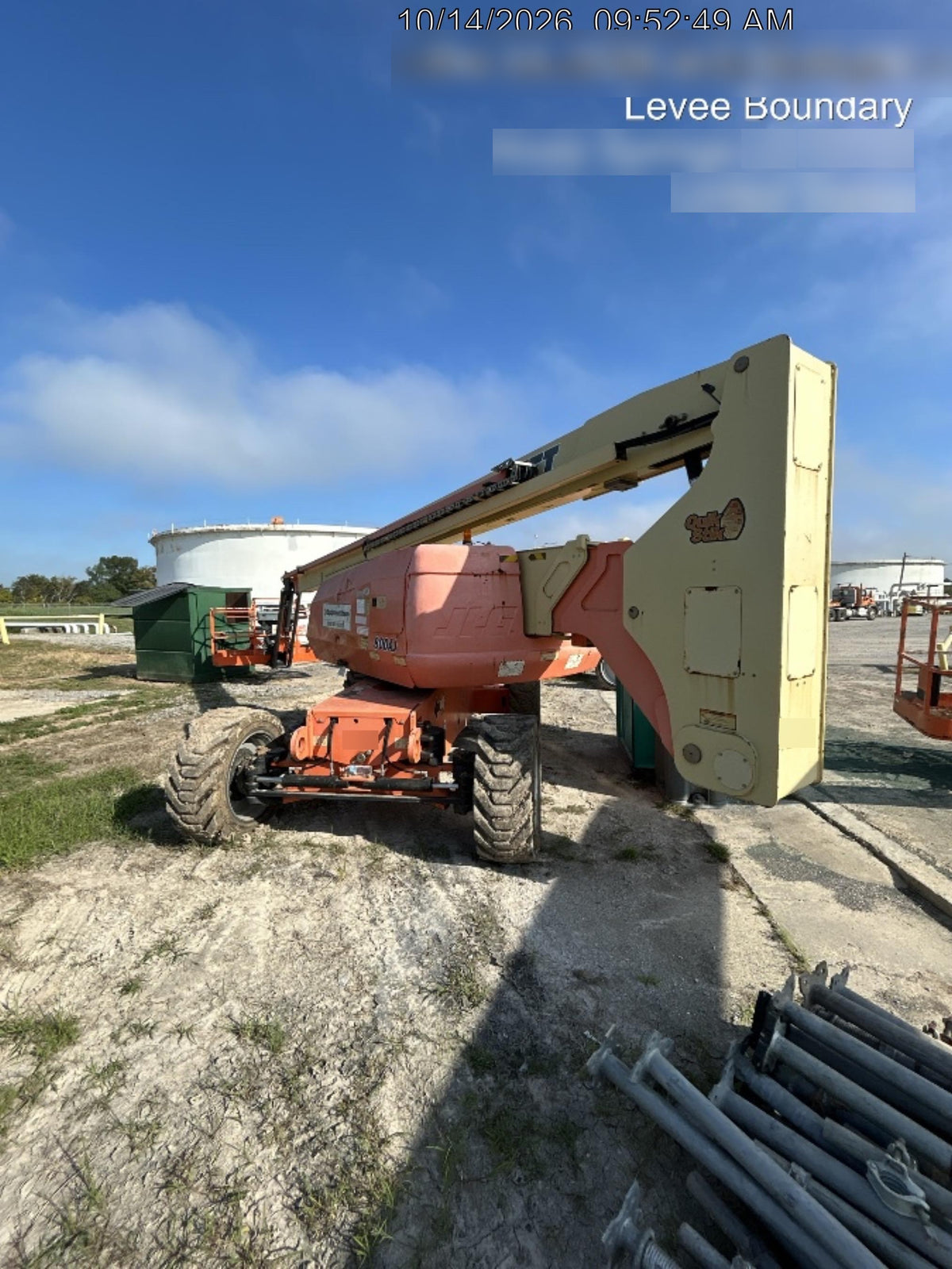 2019 JLG 800AJ