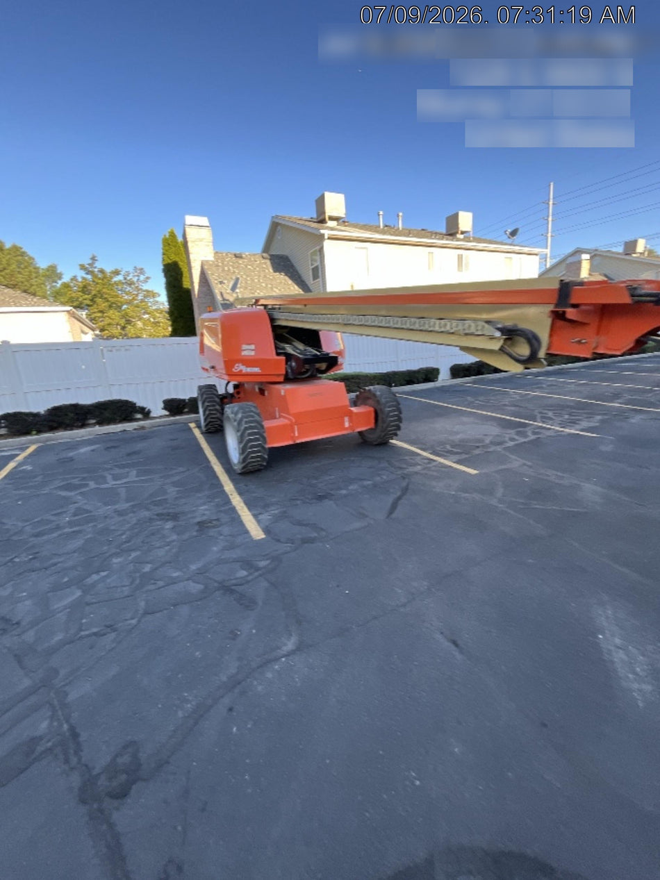 2023 JLG 660SJ