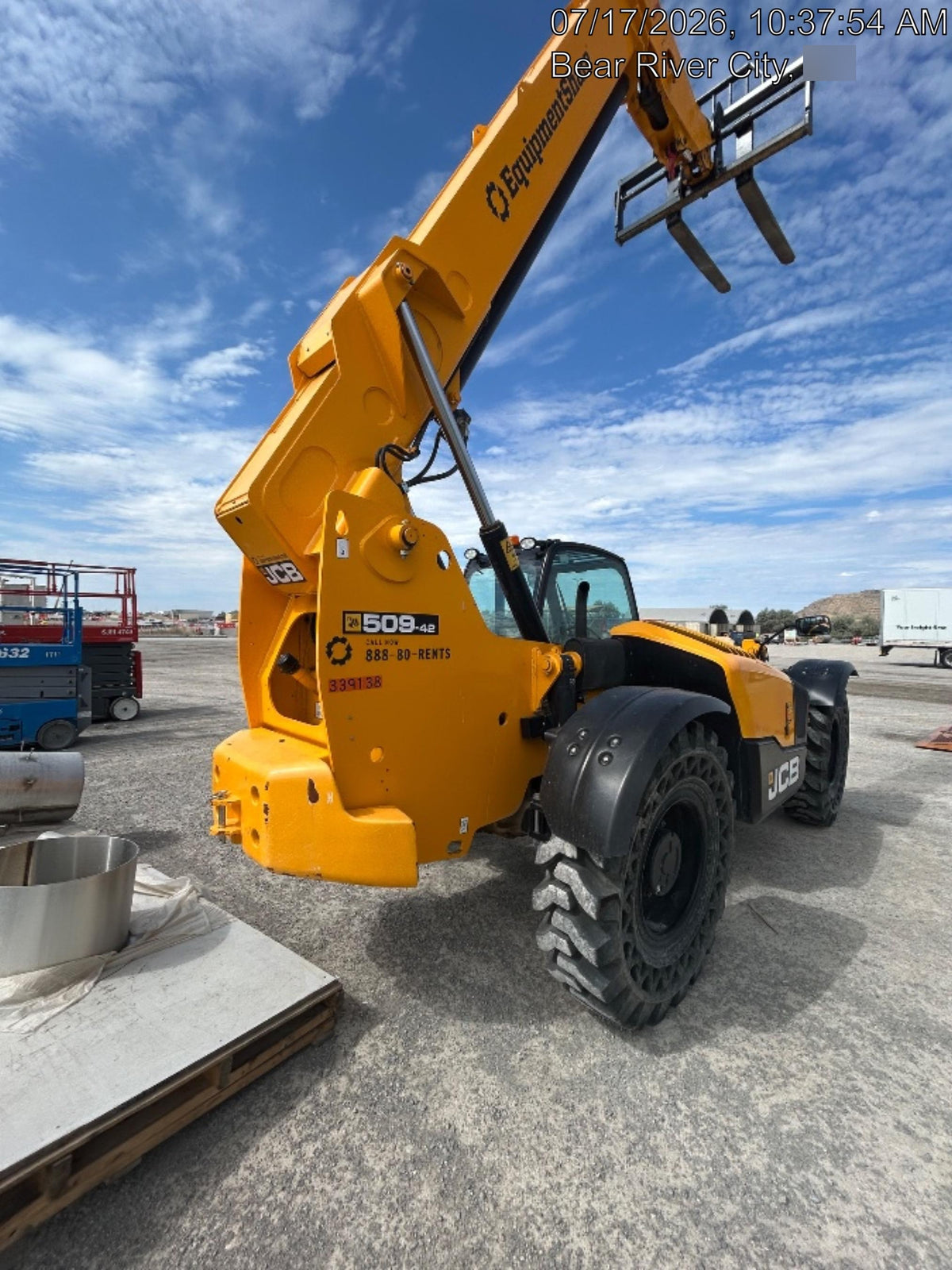 2023 JCB 509-42