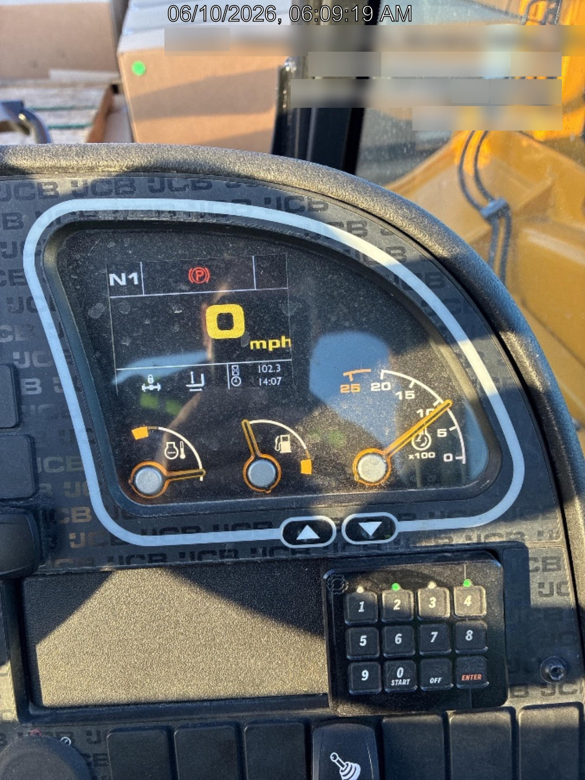 2025 JCB 509-42