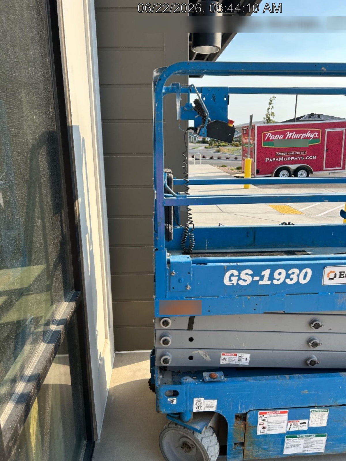 2019 Genie GS-1930 Fixed rails with chain Entry