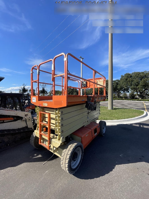 2019 JLG 4069LE