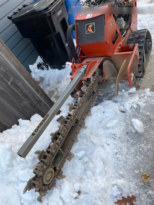 2020 DITCH WITCH C24XA