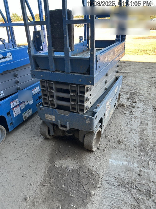 2019 Genie GS-1930 Fixed rails with chain Entry