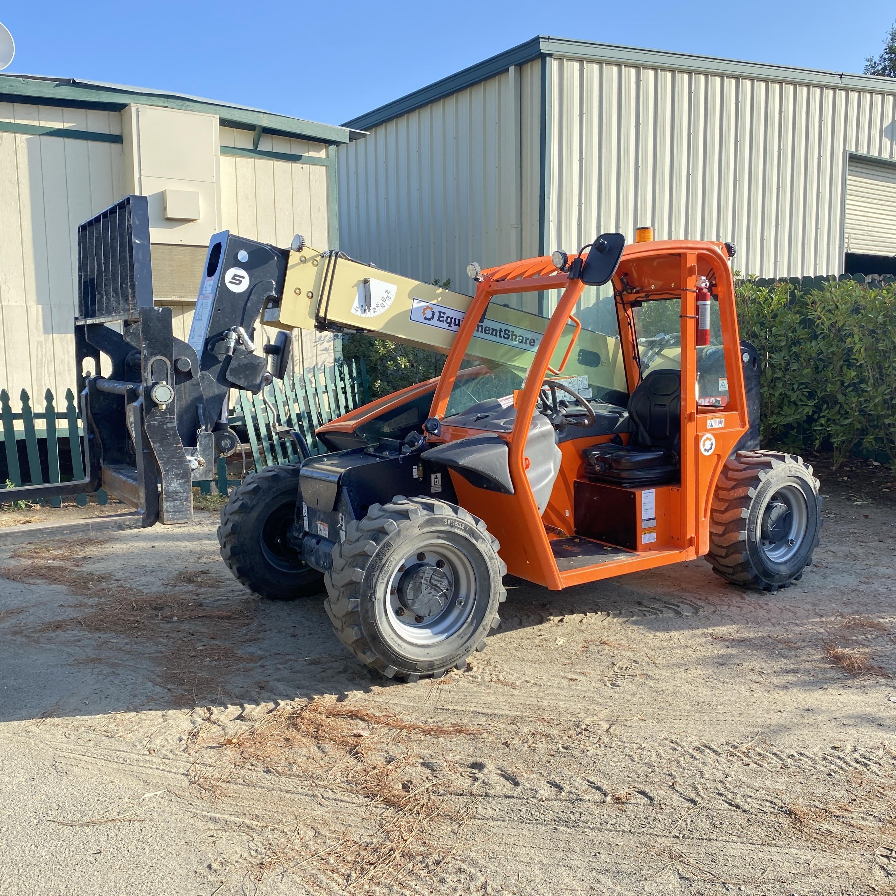 2022 JLG G5-18A
