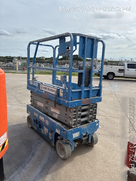 2019 Genie GS-1930 Fixed rails with chain Entry