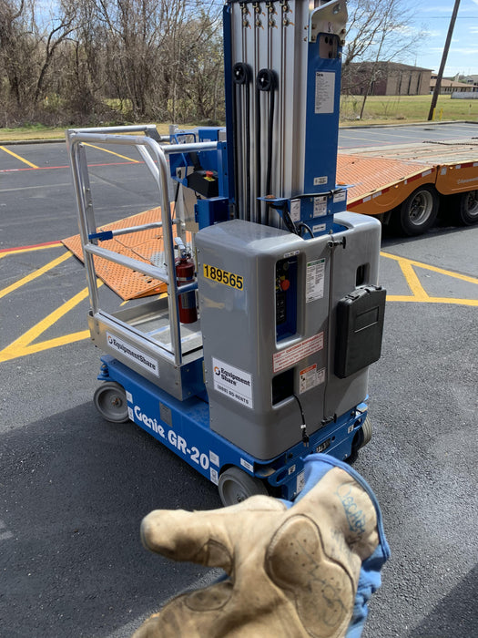 2021 GENIE GR-20