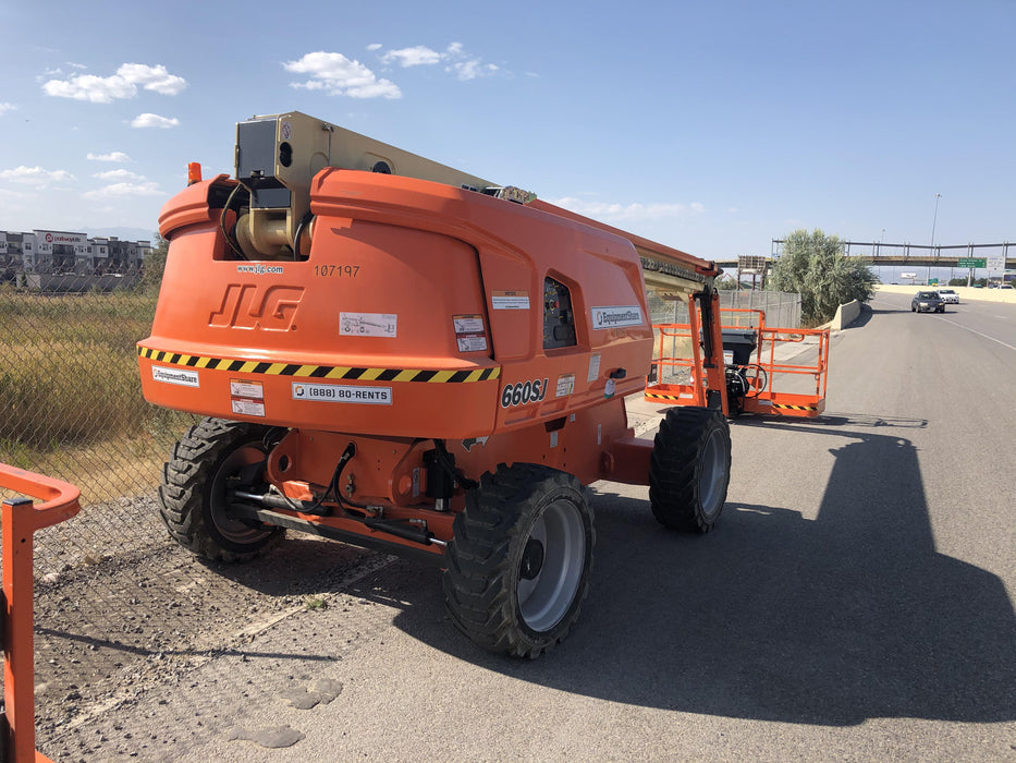 2020 JLG 660SJ