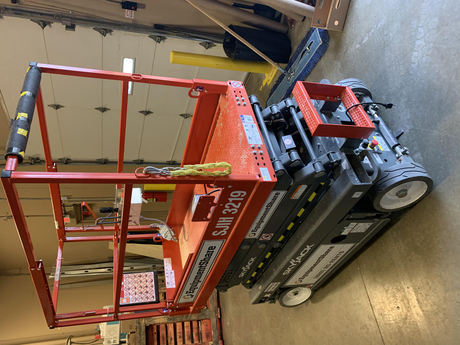 2019 Skyjack SJIII-3219 Standard Options, Trojan Batteries