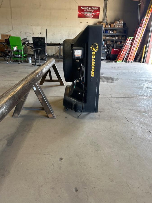 2023 BIG ASS FANS Cool Space 400