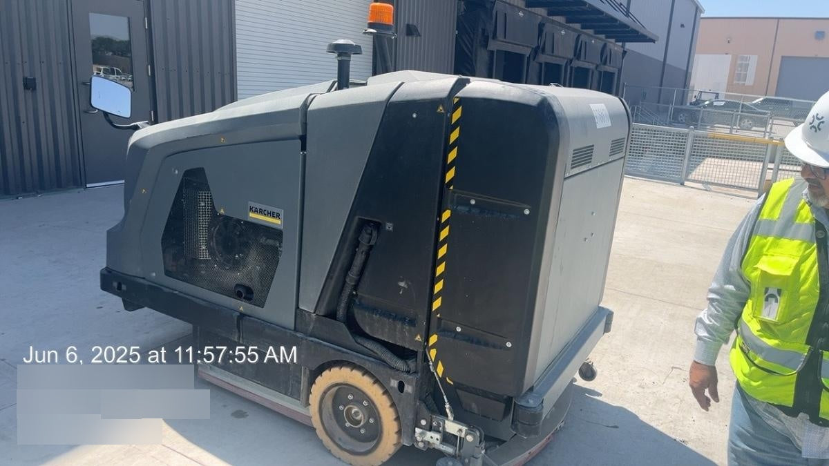 2024 KARCHER B 300 R