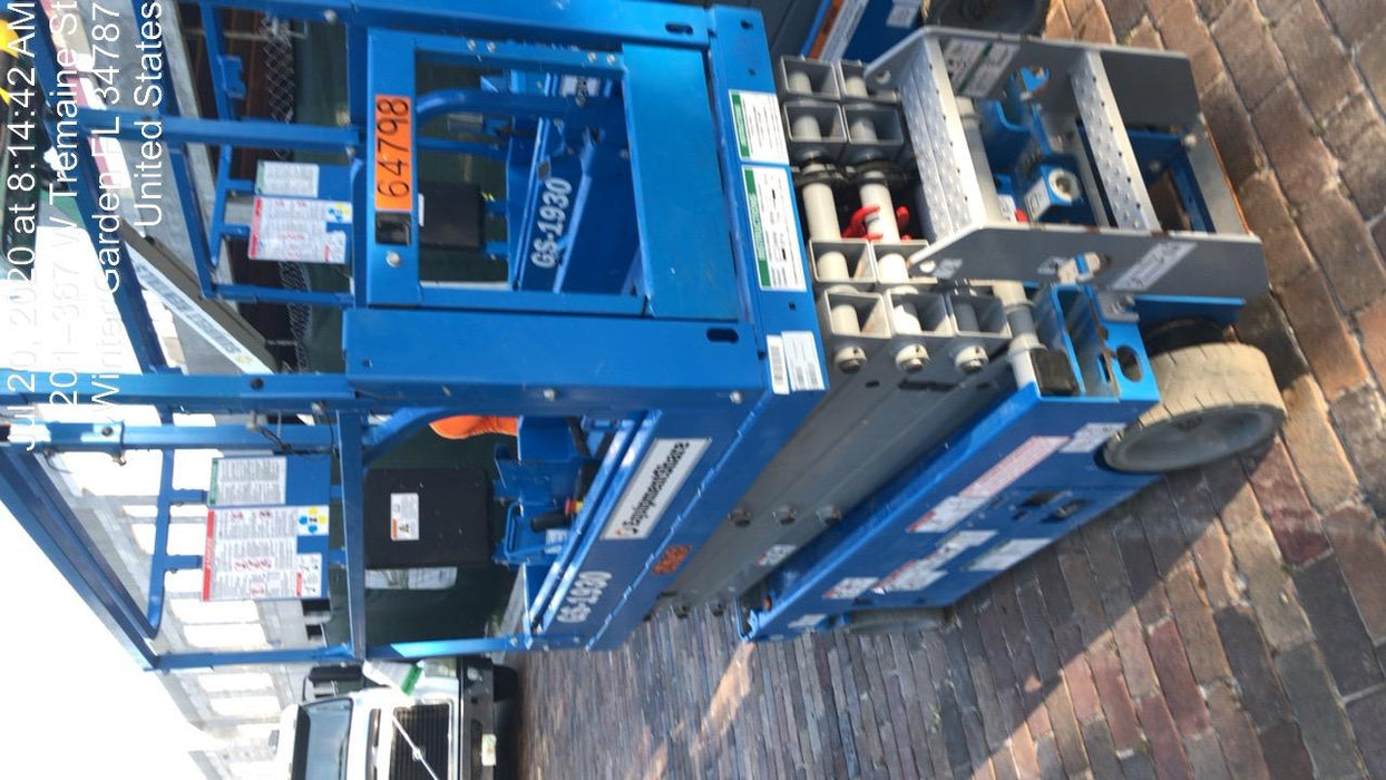 2020 Genie GS-1930 Solid Non Marking Tires, Beacon, Folding rails with half height swing gate