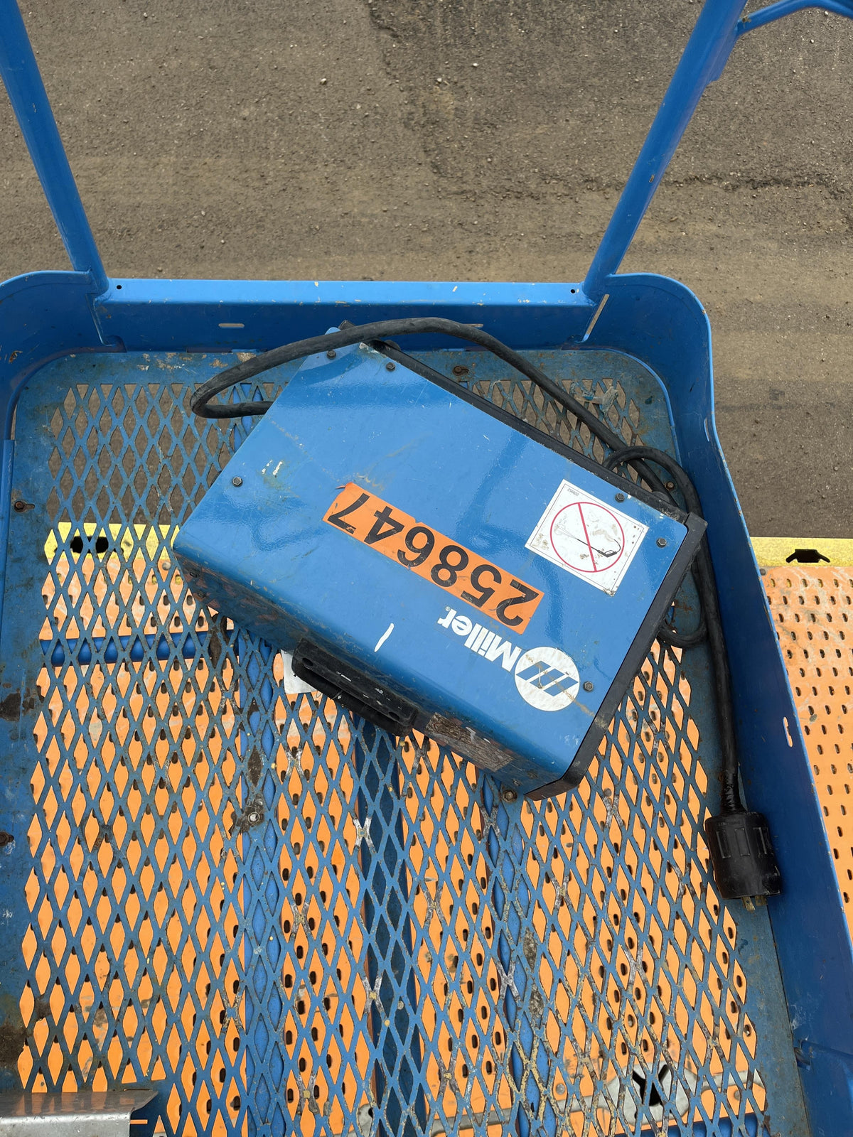 2022 MILLER ELECTRIC CST-282