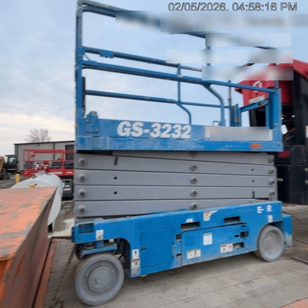 2022 GENIE GS-3232
