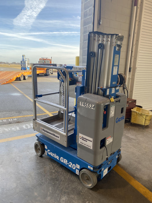 2021 GENIE GR-20