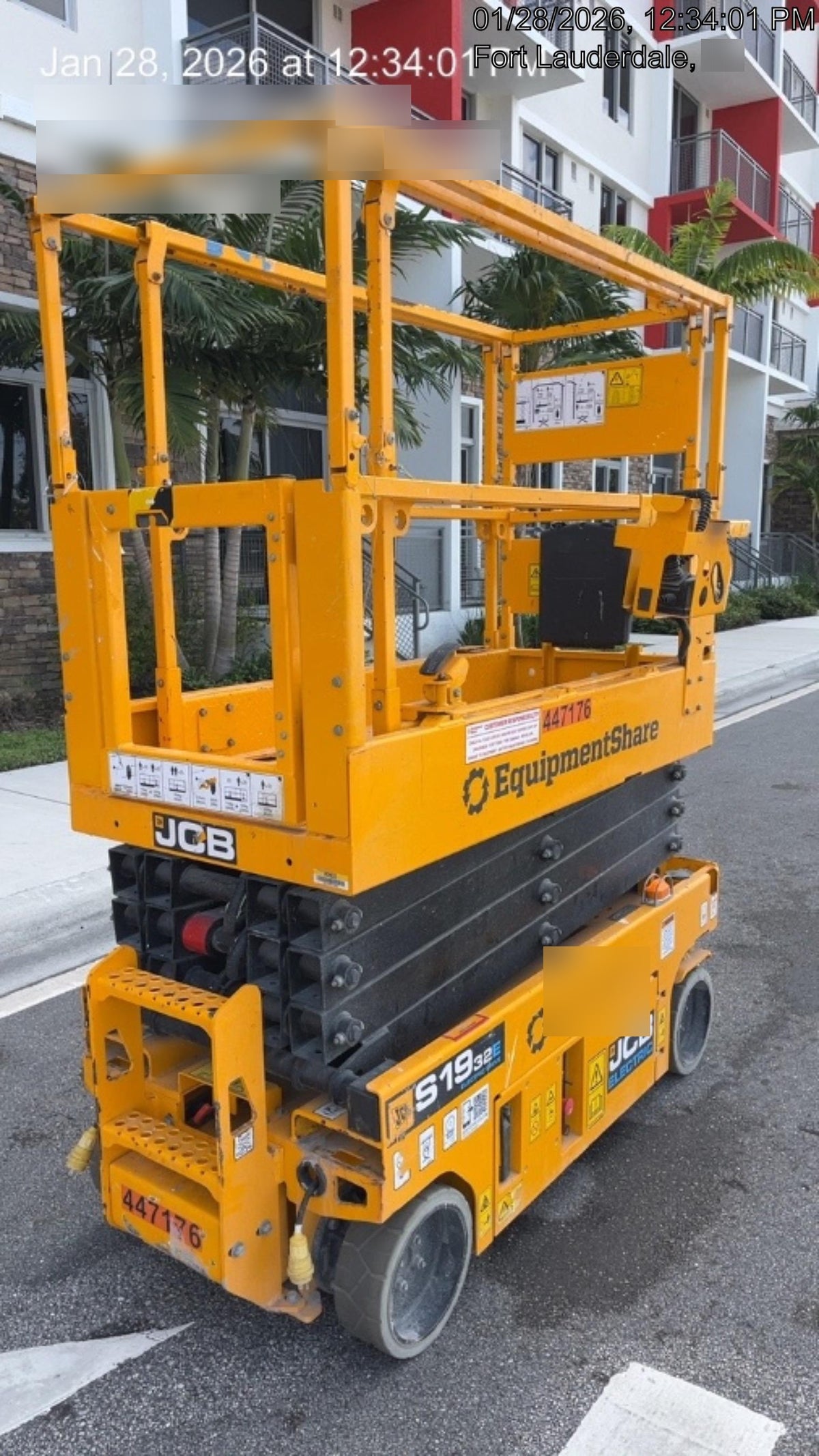 2024 JCB S1932E