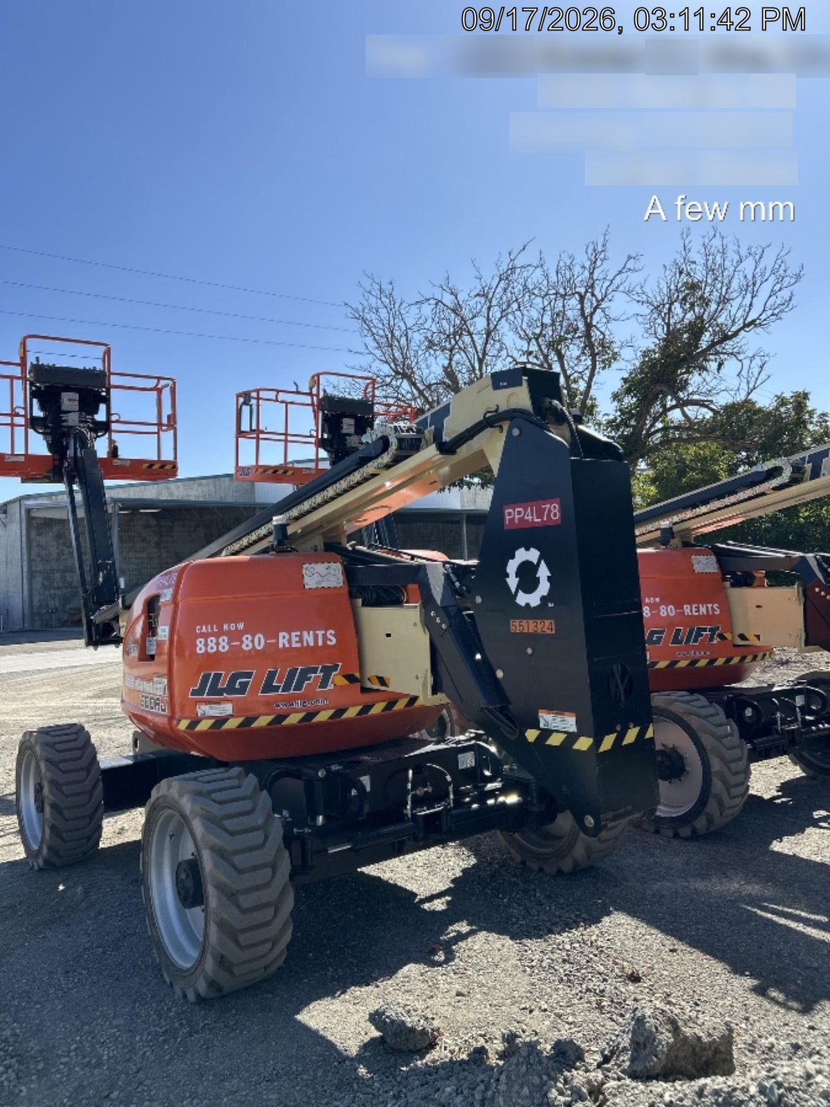 2025 JLG 600AJ