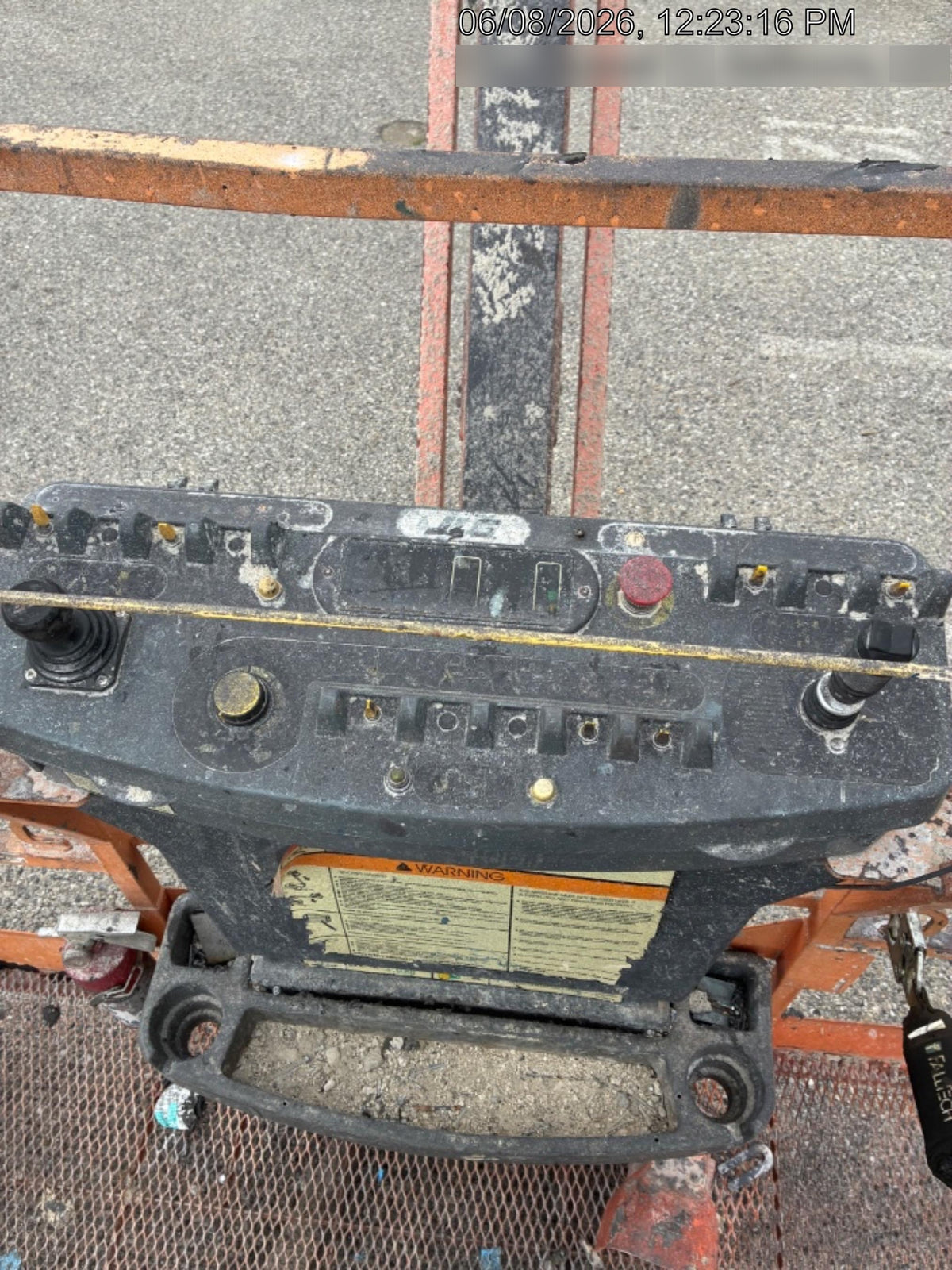 2021 JLG 660SJ