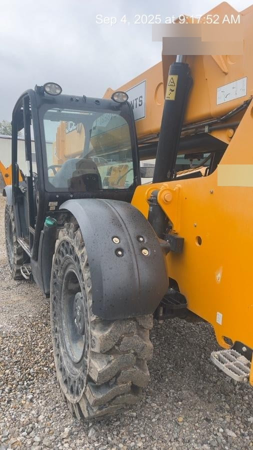 2019 JCB 510-56