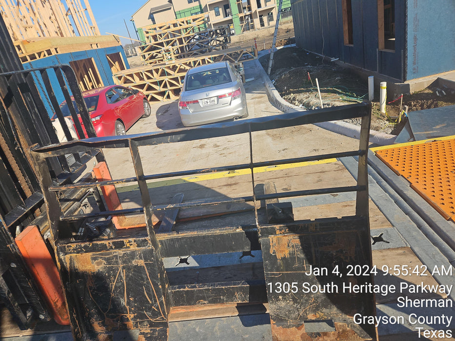 2022 ARROW MATERIAL HANDLING 48" Pallet Forks - Arrow