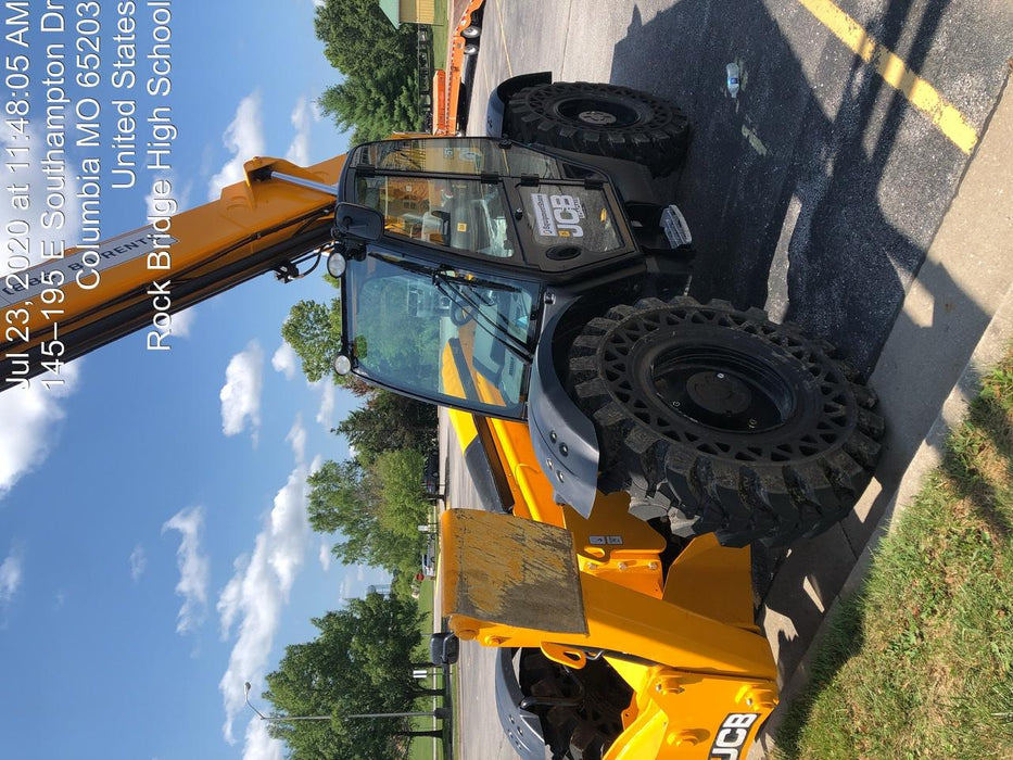 2020 JCB 510-56 Cab/Heat/Air, Solid Tires, Work Lights, Beacon, Aux Hydraulics, Back up Alarm, Lifting Eye, ES Decals