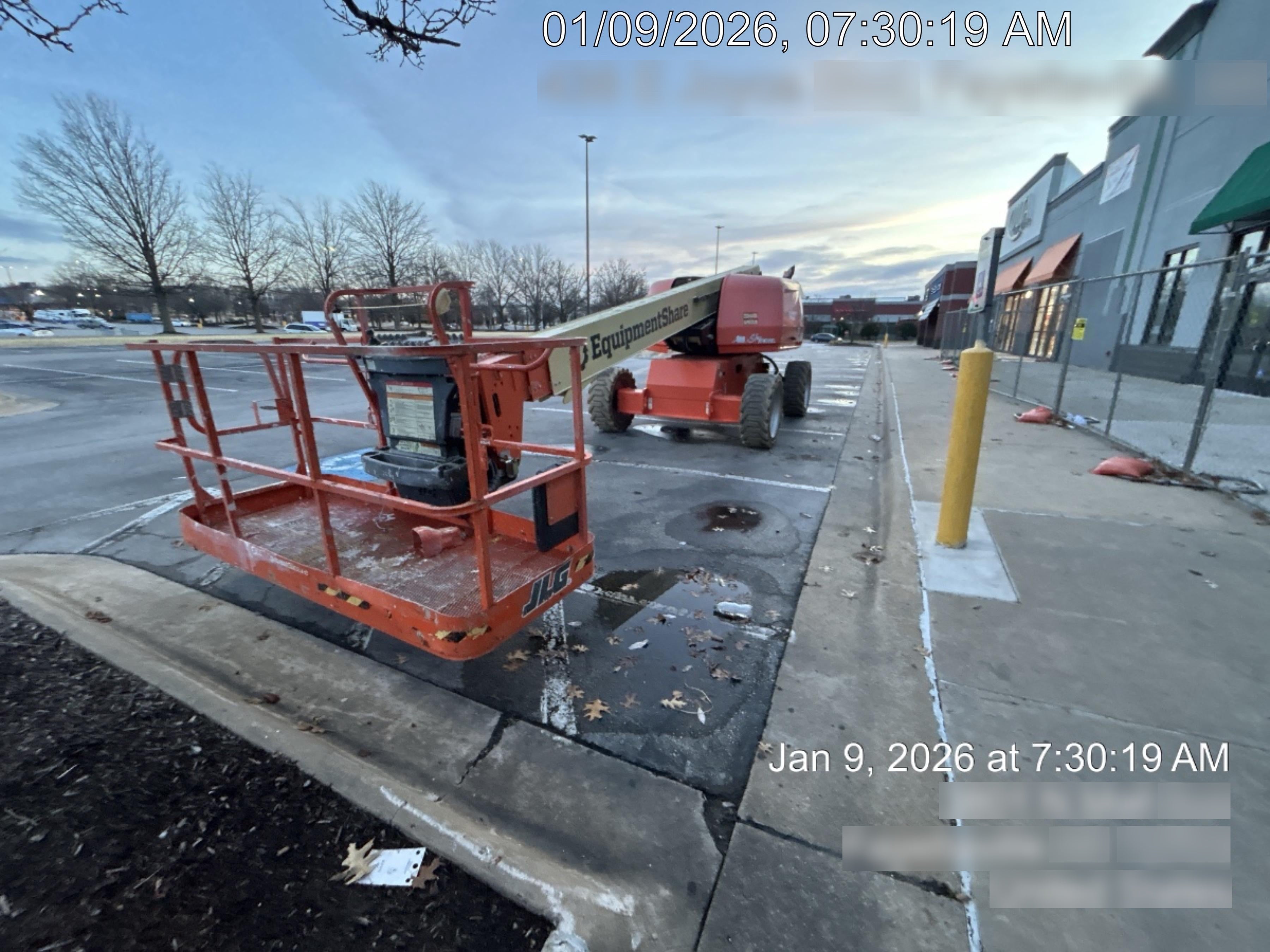2022 JLG 600S