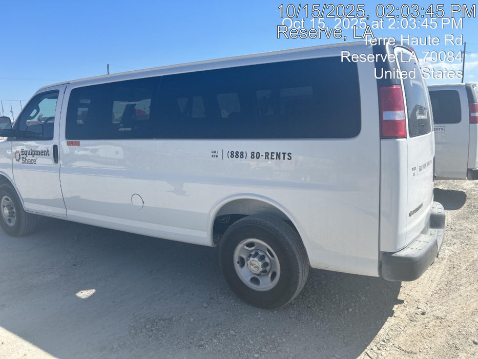 2025 CHEVROLET Express Van - Rental
