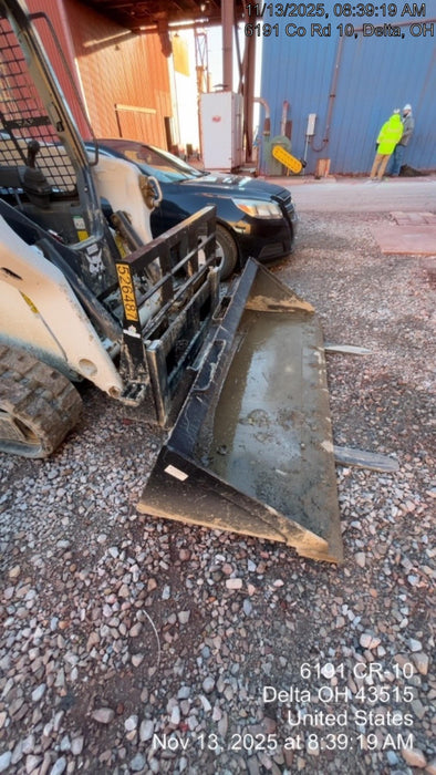 2025 ARROW MATERIAL HANDLING 48" Pallet Forks - Arrow