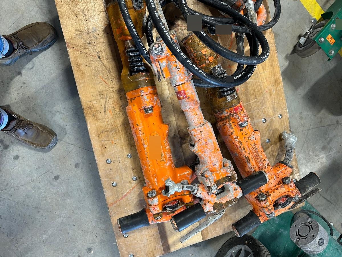 2024 MICHIGAN PNEUMATIC ES-TPB30-1-TRACKER