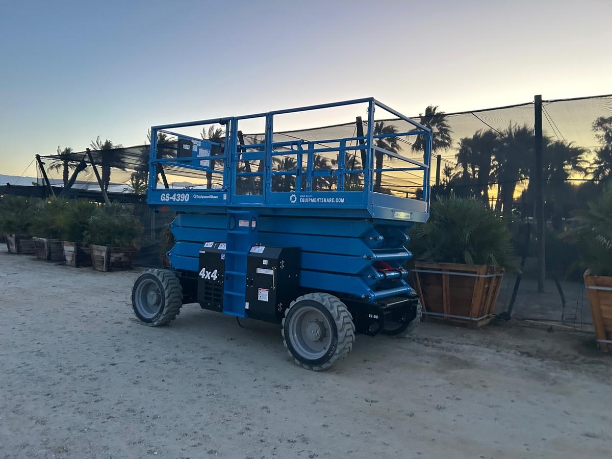 2024 GENIE GS-4390 RT