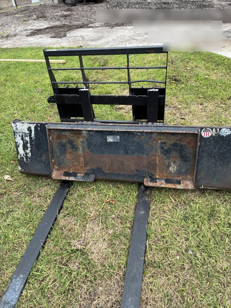 2026 ARROW MATERIAL HANDLING 72" Pallet Forks - Arrow