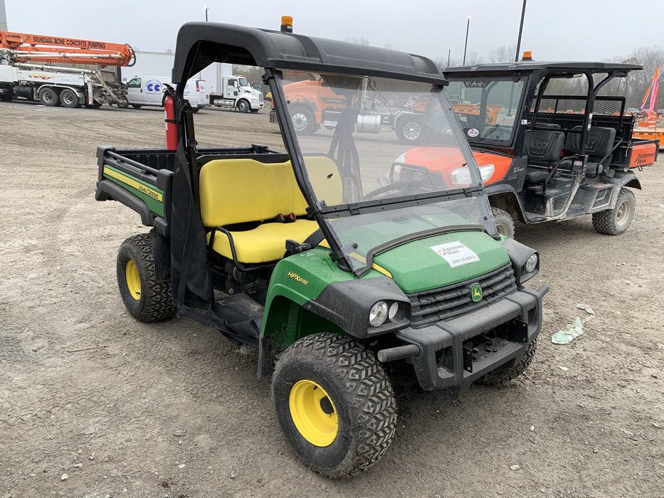 2020 John Deere 815E 2S 2 - 3 Seat UTV, DSL, 4WD, Canopy, Standard Rental Spec