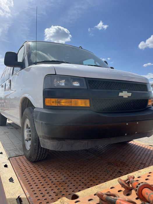 2023 CHEVROLET Express Van - Rental