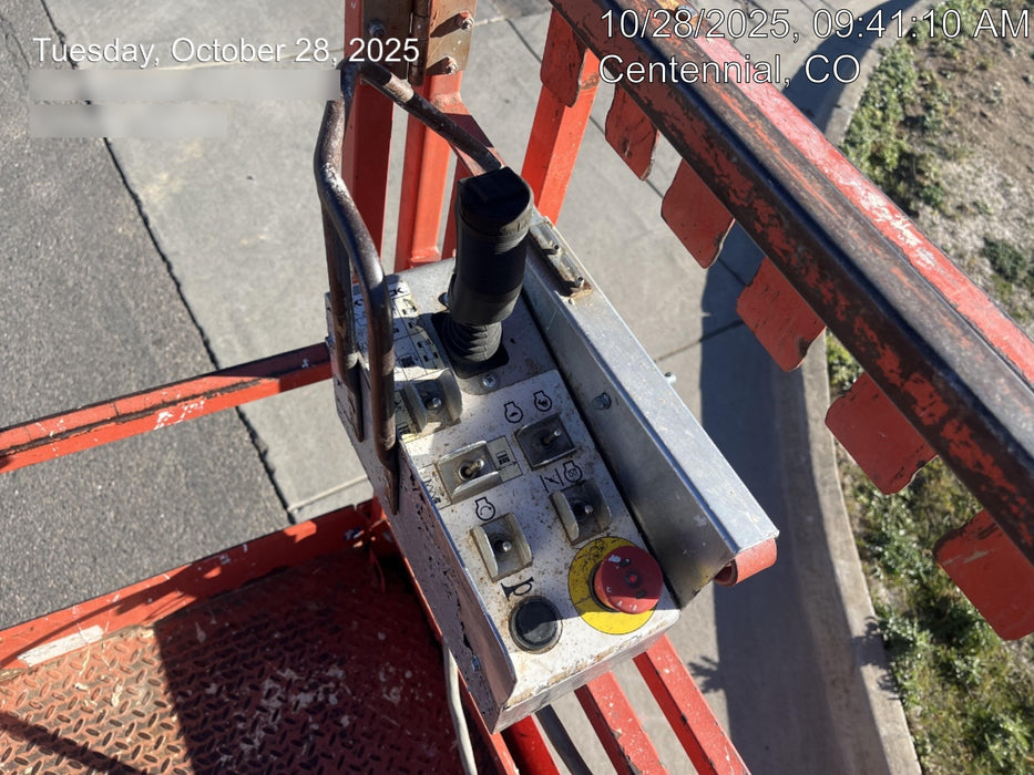 2017 SKYJACK SJ6832 RT