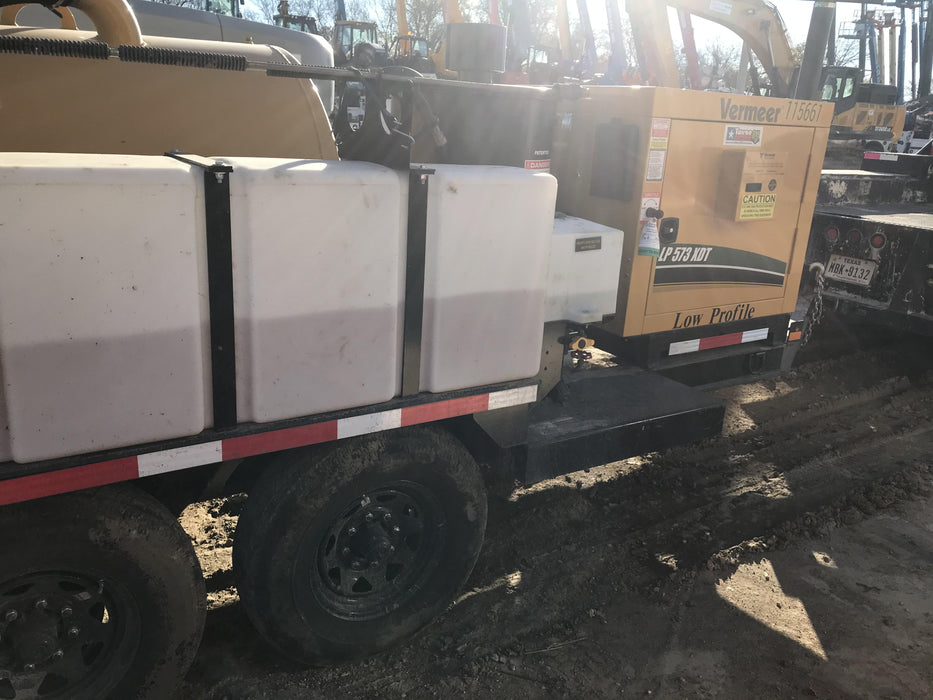 2020 Vac-Tron LP573XDT Tier 4 Kohler Diesel Engine, 500 Gallon Debris Tank w/ Hydraulic Tilt, two (2) 100 Gallon Water Tanks, Low Profile Torsion Axles (12,000 GVWR),