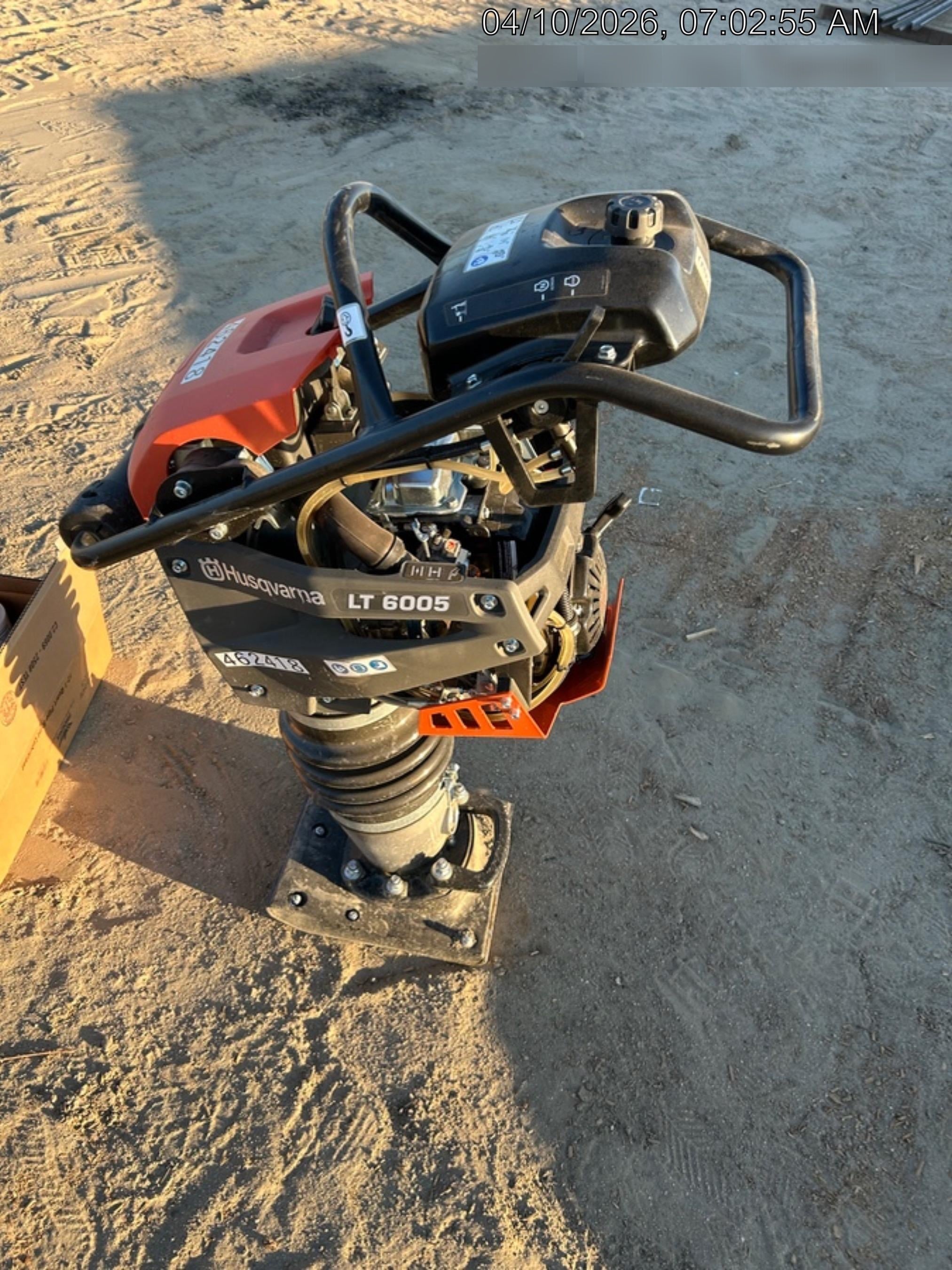 2024 HUSQVARNA LT6005