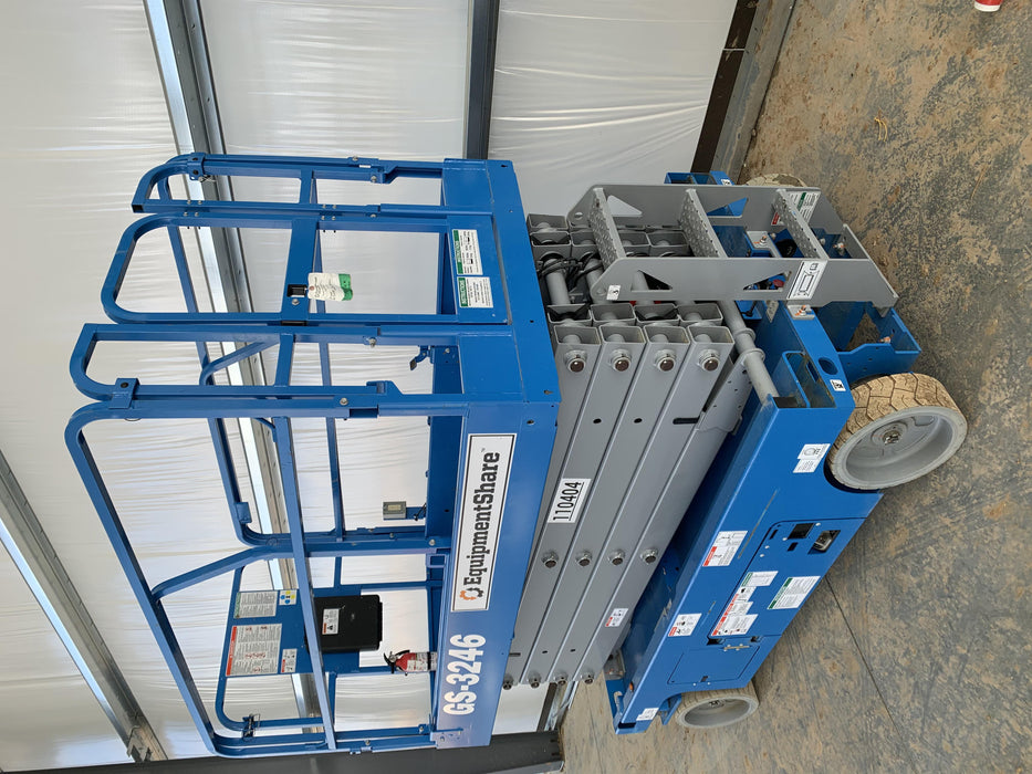 2020 Genie GS-3246 Standard, Folding full height swing gate