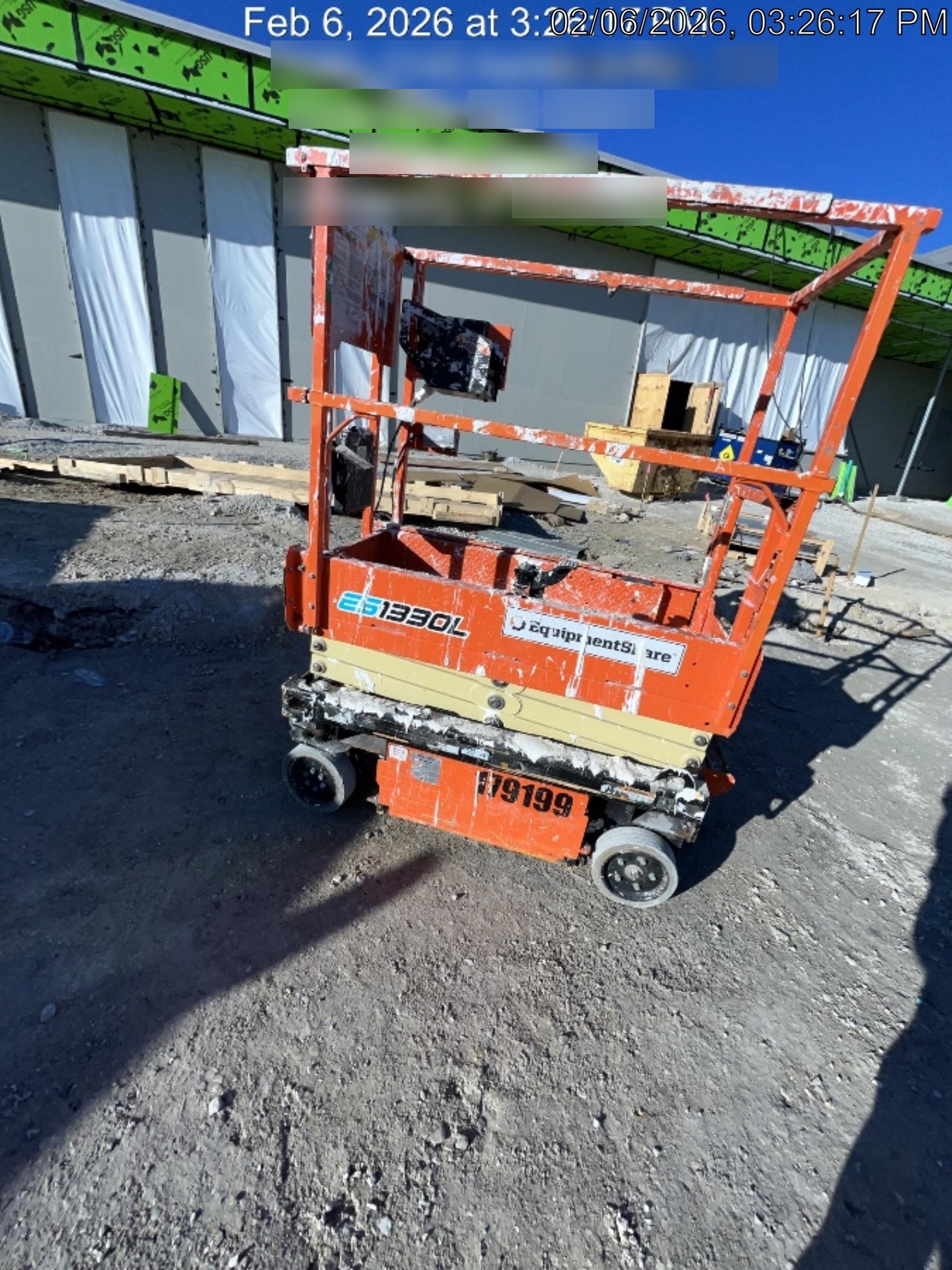 2021 JLG ES1330L