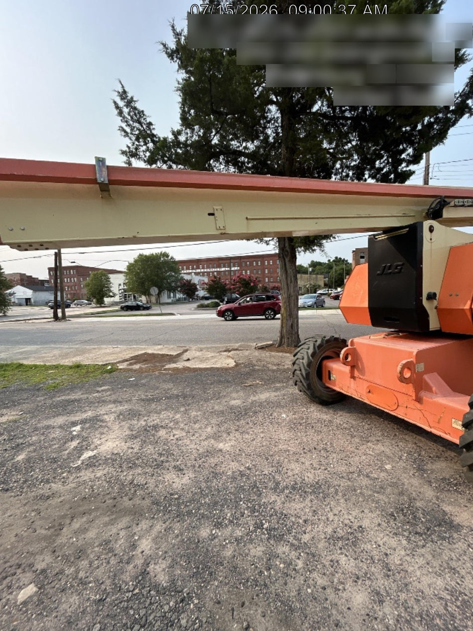 2019 JLG 800AJ