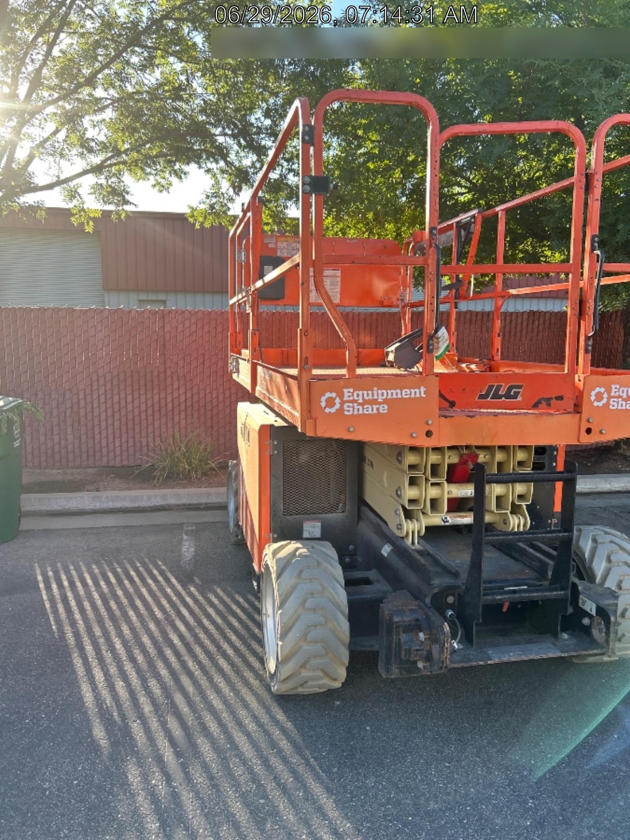 2022 JLG RT2669