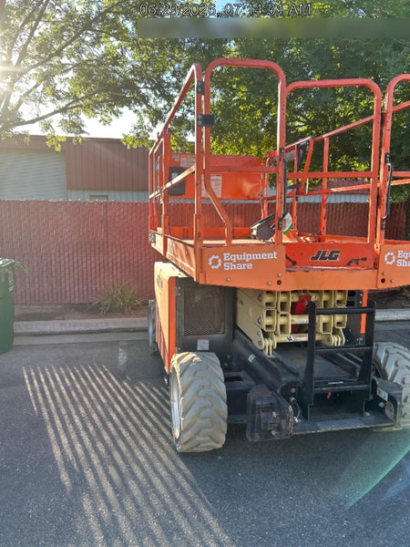 2022 JLG RT2669